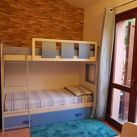 Lobe * Riva dei Pini